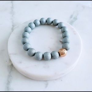 stretchy statement bracelet